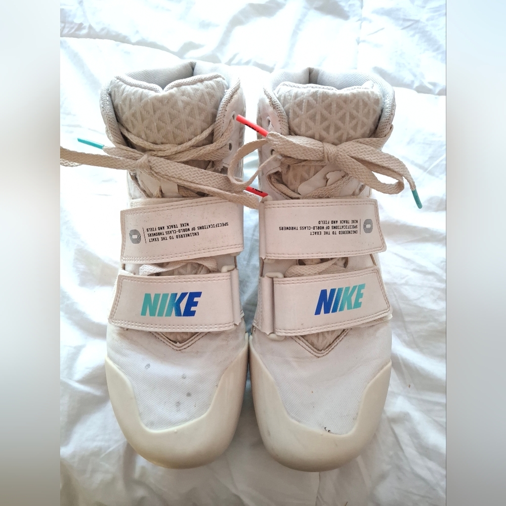 Nike Zoom Javelin Elite 3Track & Field Throwing Spikes Size 9.5